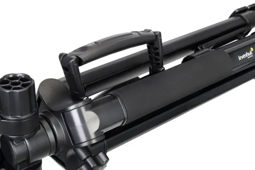 a fotón:  Levenhuk Level PLUS VT10 háromlábú állvány, kép 10