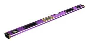 a fényképen:  Ermenrich Verk LL100 digitális szintező