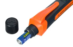 a képen:  Ermenrich Zing WT22 feszültségvizsgáló