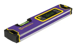 a fényképen:  Ermenrich Verk LL30 digitális szintező